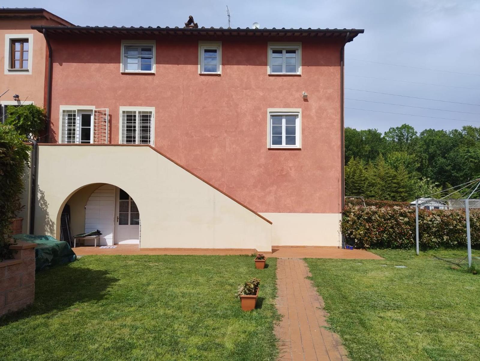 Casa Claudia Hotel Capannori Exterior photo
